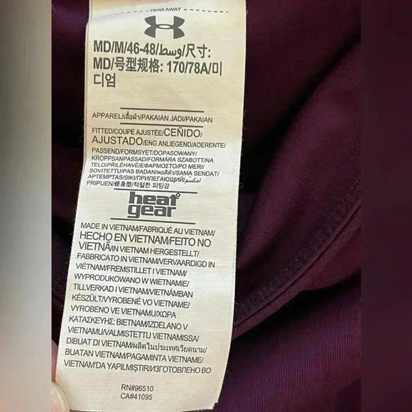 Under Armour Breathelux Metallic Crop Size M - Picture 7 of 9